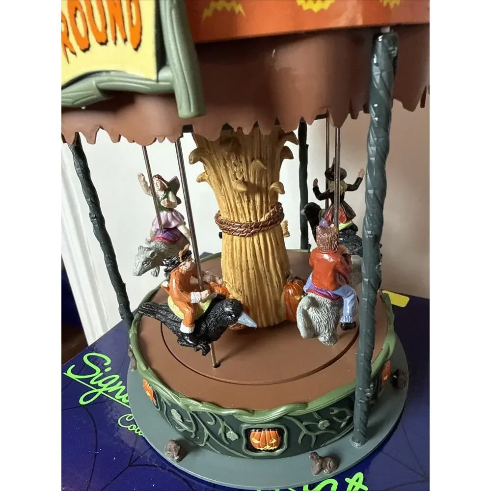 Lemax fantastic spooky